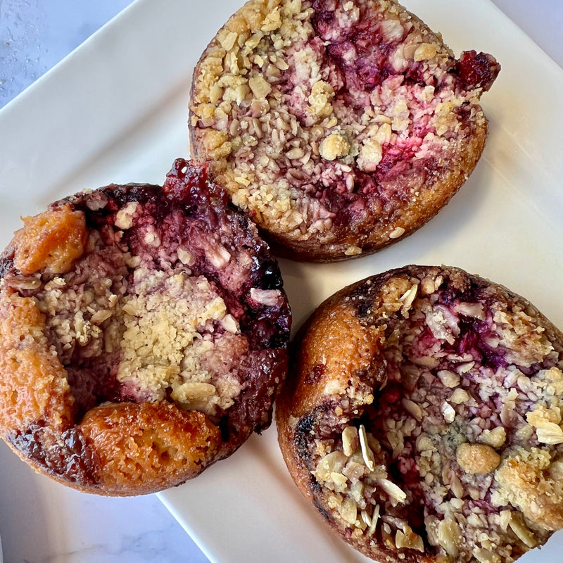 Rustic Blackberry Petite Cakes