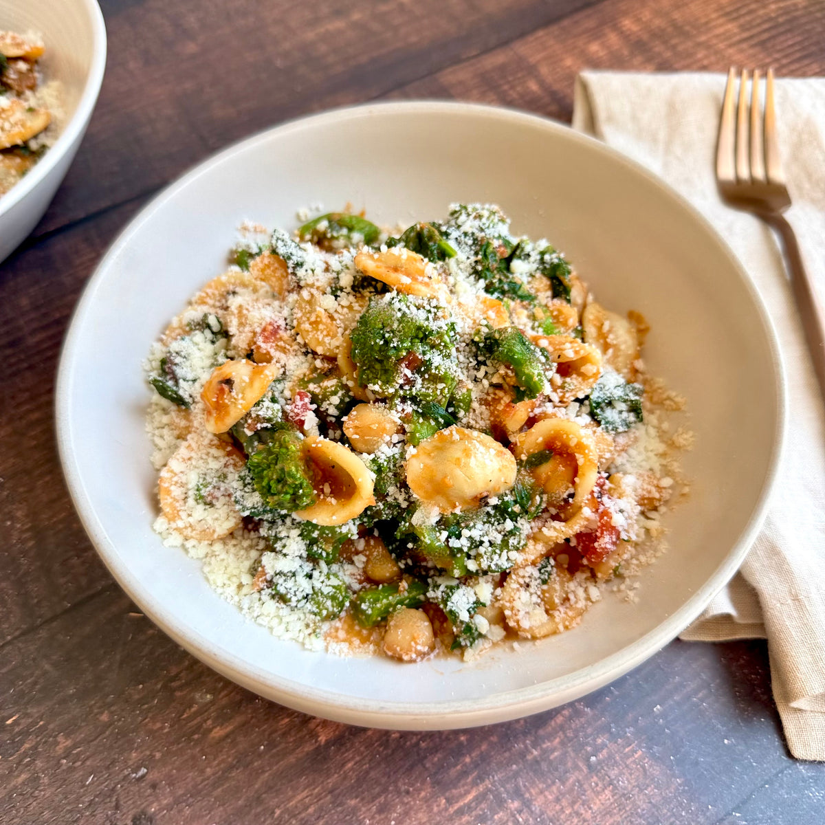 Orecchiette with Chickpeas and Broccoli Rabe
