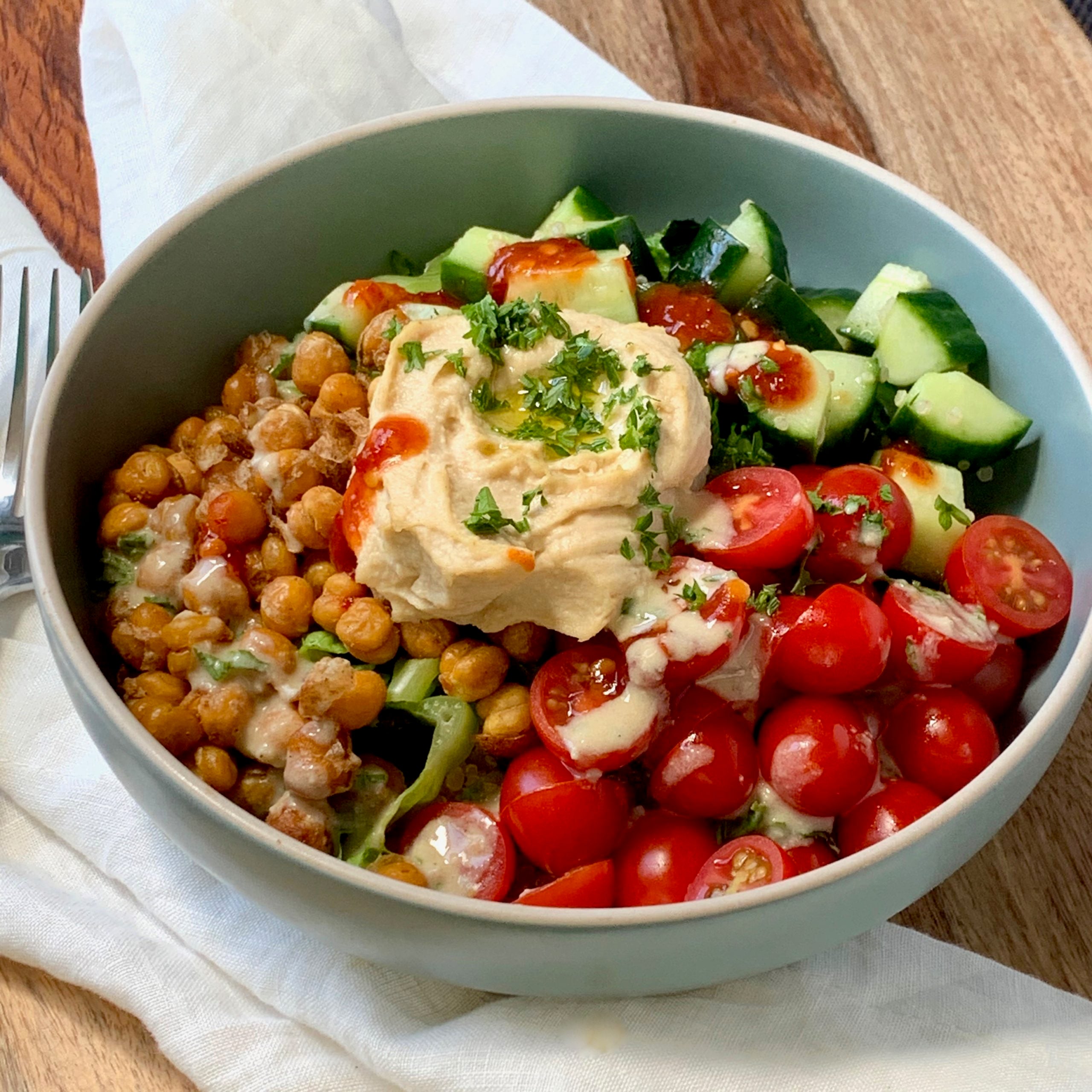 Moroccan Couscous Bowl with Hummus & Chickpeas